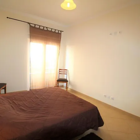 T1 Da Rocha/1ª Linha *